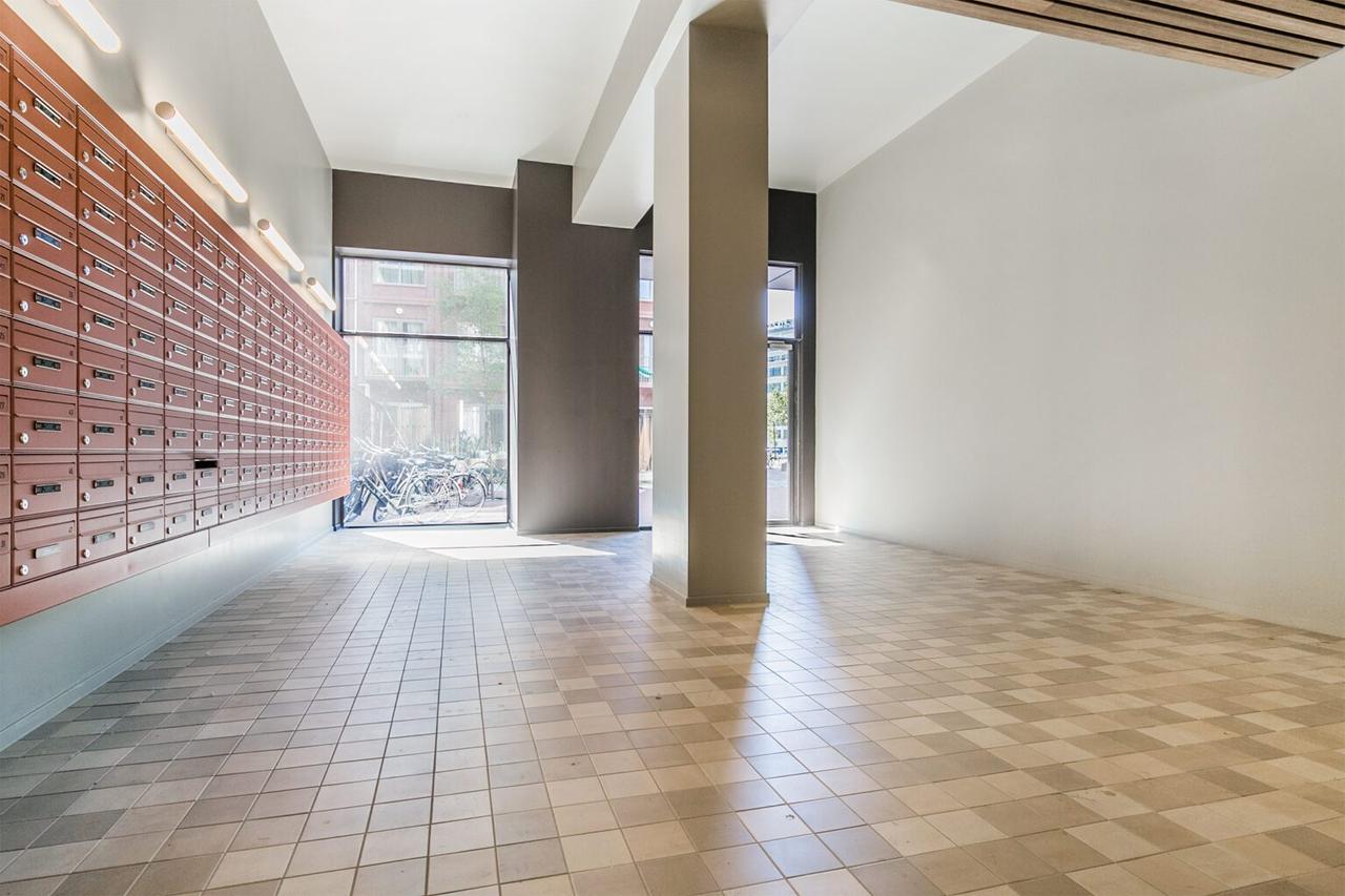 65 m² studio met balkon in Strijp-S - Afbeelding 4