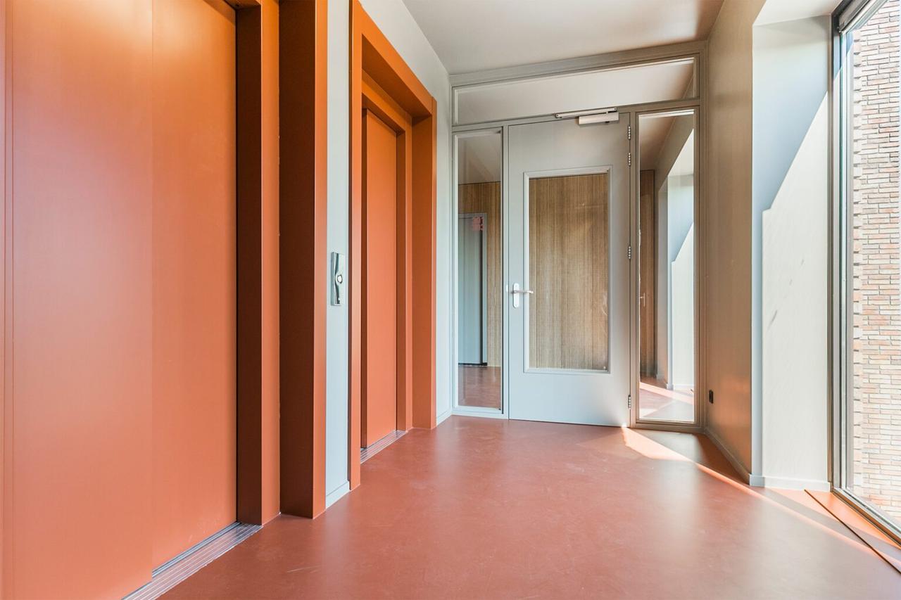 65 m² studio met balkon in Strijp-S - Afbeelding 5