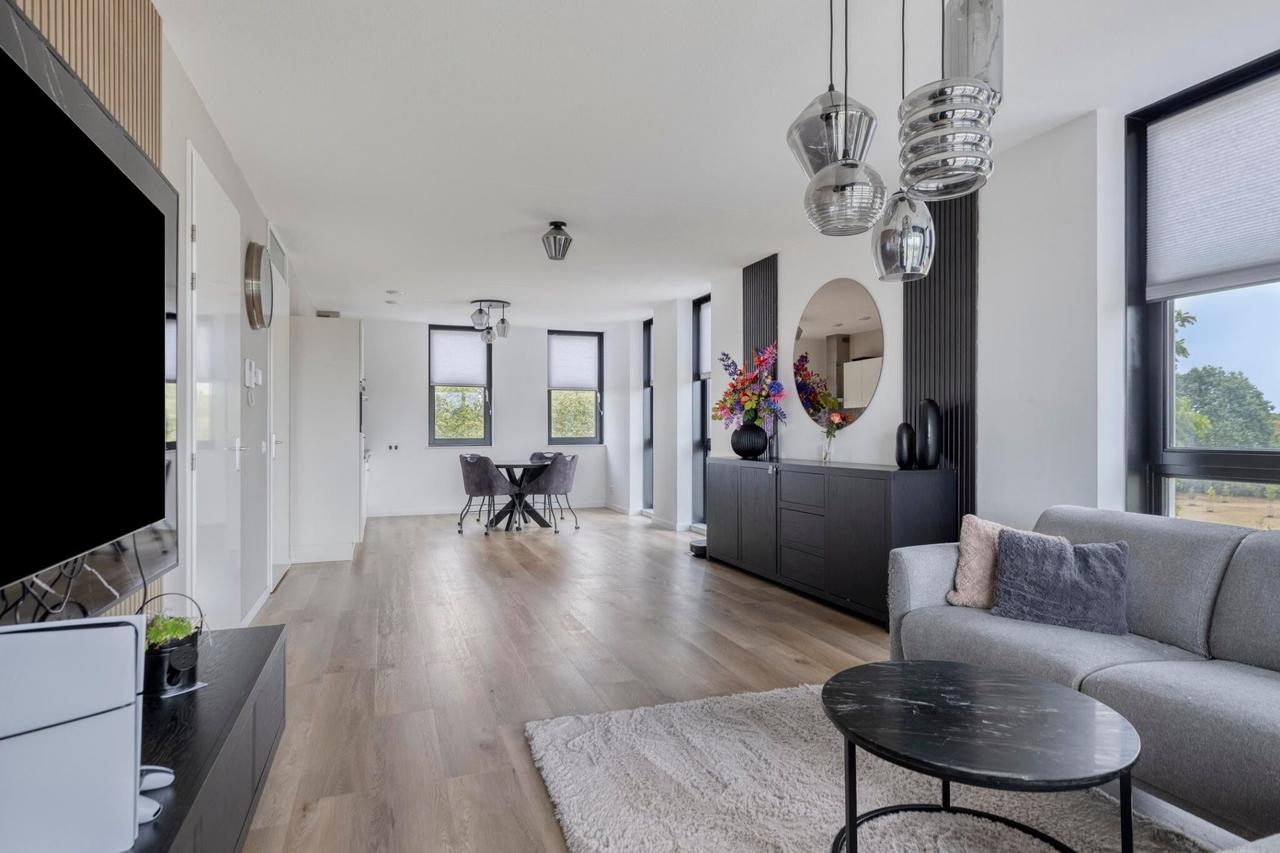 89 m², twee slaapkamers en zuidbalkon - Afbeelding 8