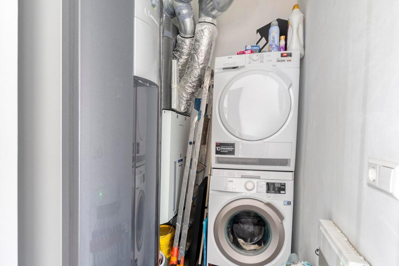 89 m², twee slaapkamers en zuidbalkon - Afbeelding 19