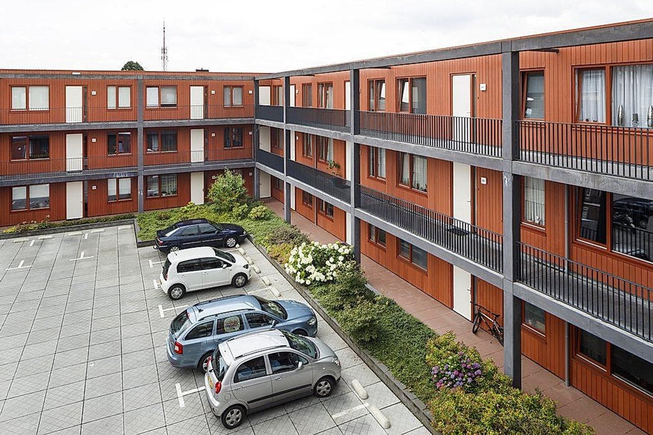 125 m² en drie slaapkamers in hartje Ede - Afbeelding 2