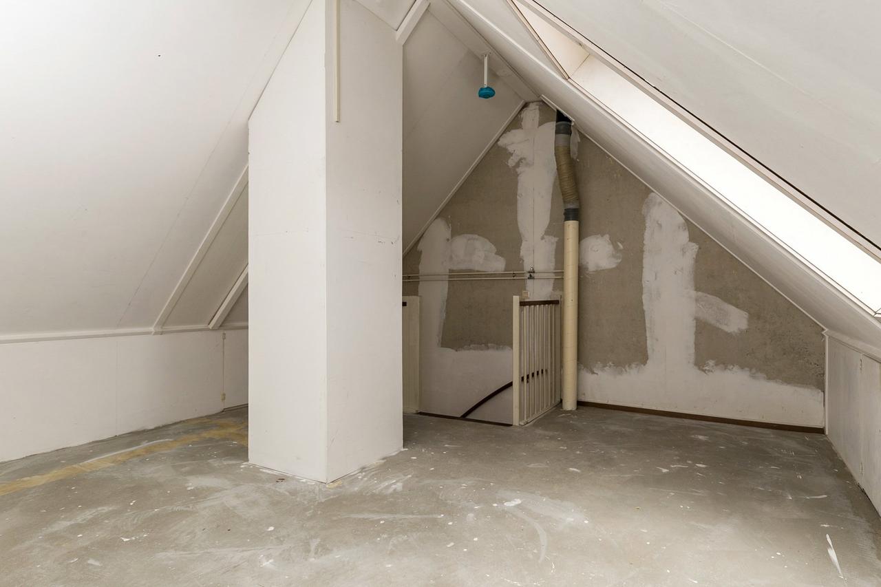 100 m² home with garden and 3 bedrooms - Image 15