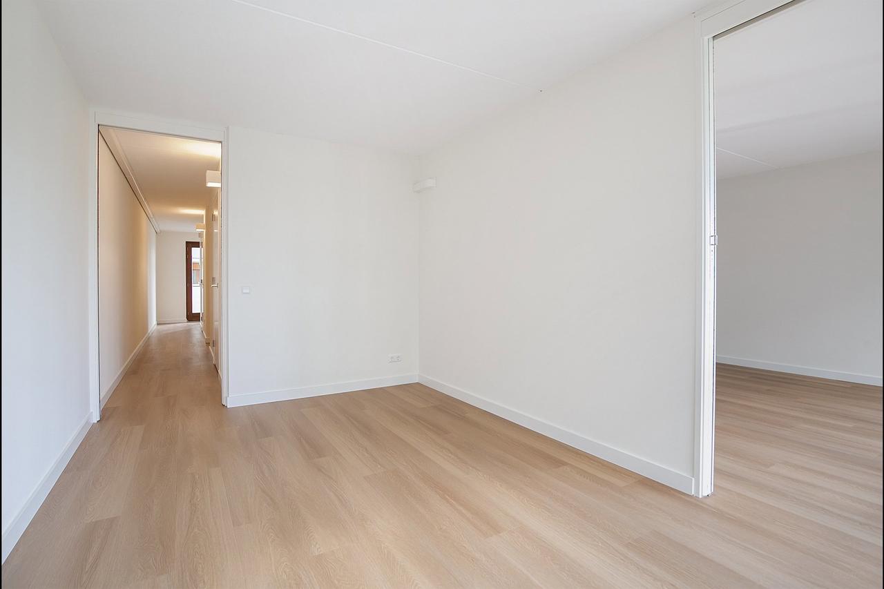 102 m² with two bedrooms on the IJ - Image 13