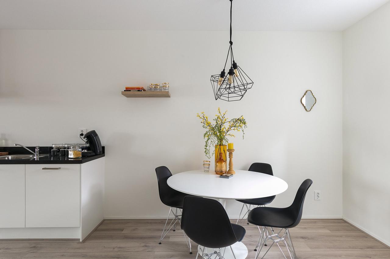 86 m² of living space with balcony in Elzenhagen - Image 7