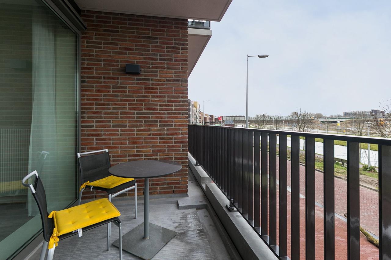 86 m² of living space with balcony in Elzenhagen - Image 16