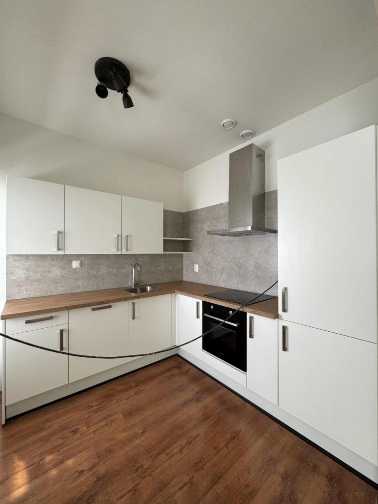 Balcony and 87 m² on Mathenesserlaan - Image 3