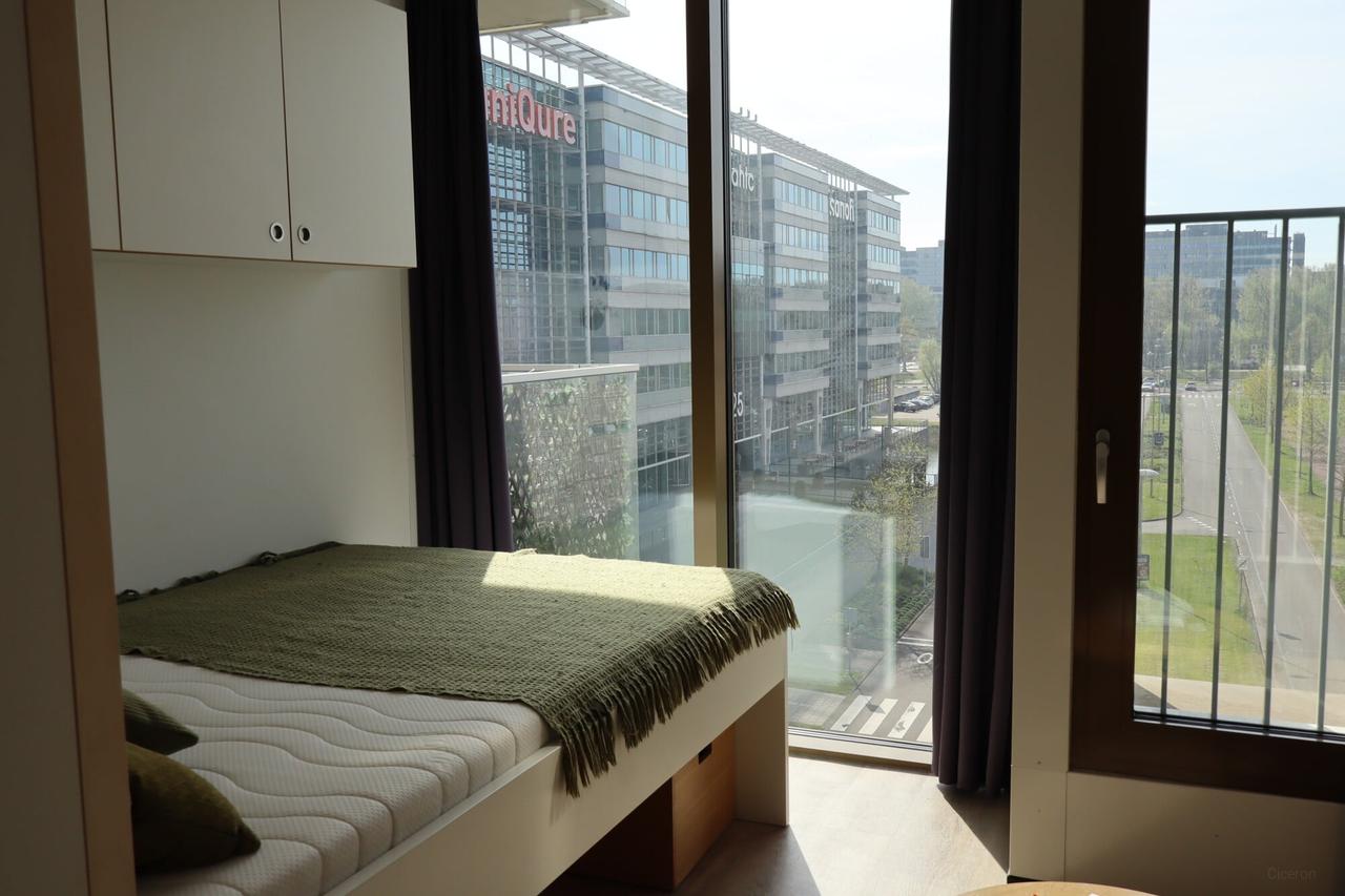 Gemeubileerde studio van 23 m² op etage 12 - Afbeelding 1