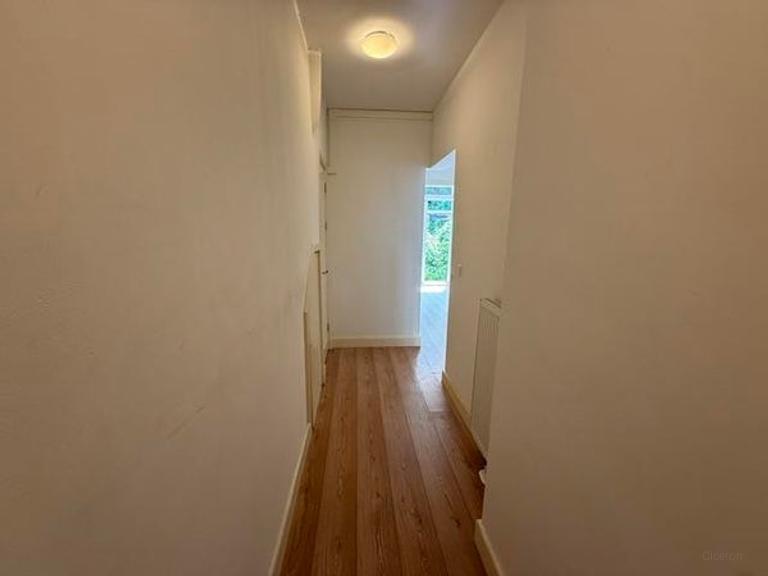 Two bedrooms and garden in De Baarsjes - Image 3