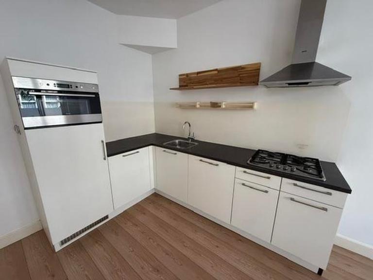 Two bedrooms and garden in De Baarsjes - Image 6