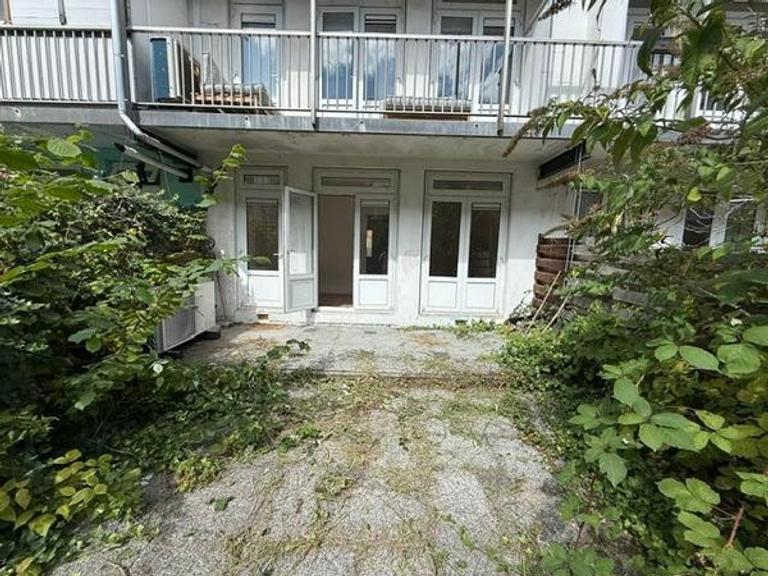Two bedrooms and garden in De Baarsjes - Image 12