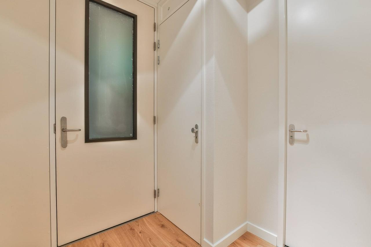 Energy-efficient 55+ apartment with balcony - Image 11