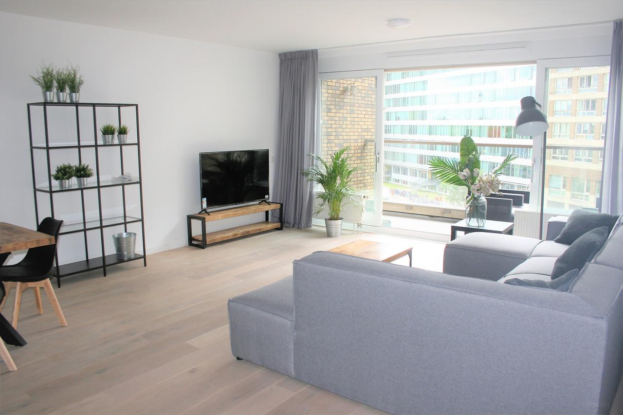 Furnished 2-Bedroom Apartment with Balcony - Image 1