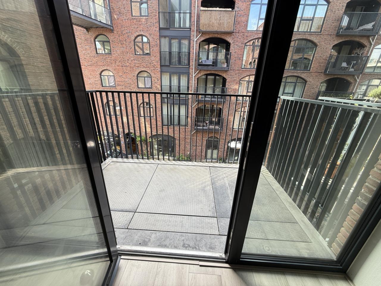 69 m² with south-facing balcony in Cruquius Docks - Image 14