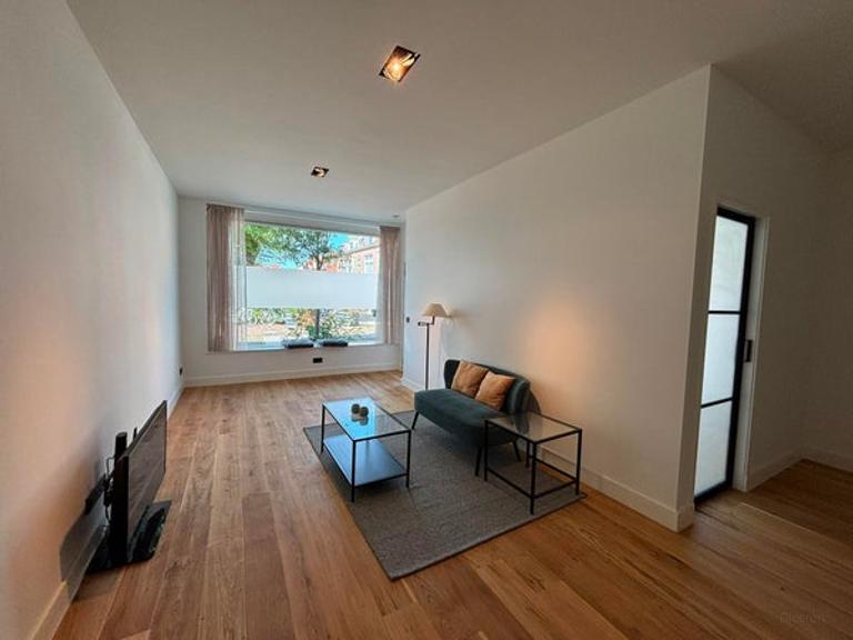 Renovated 2-Bedroom Apartment in Haarlem - Image 15