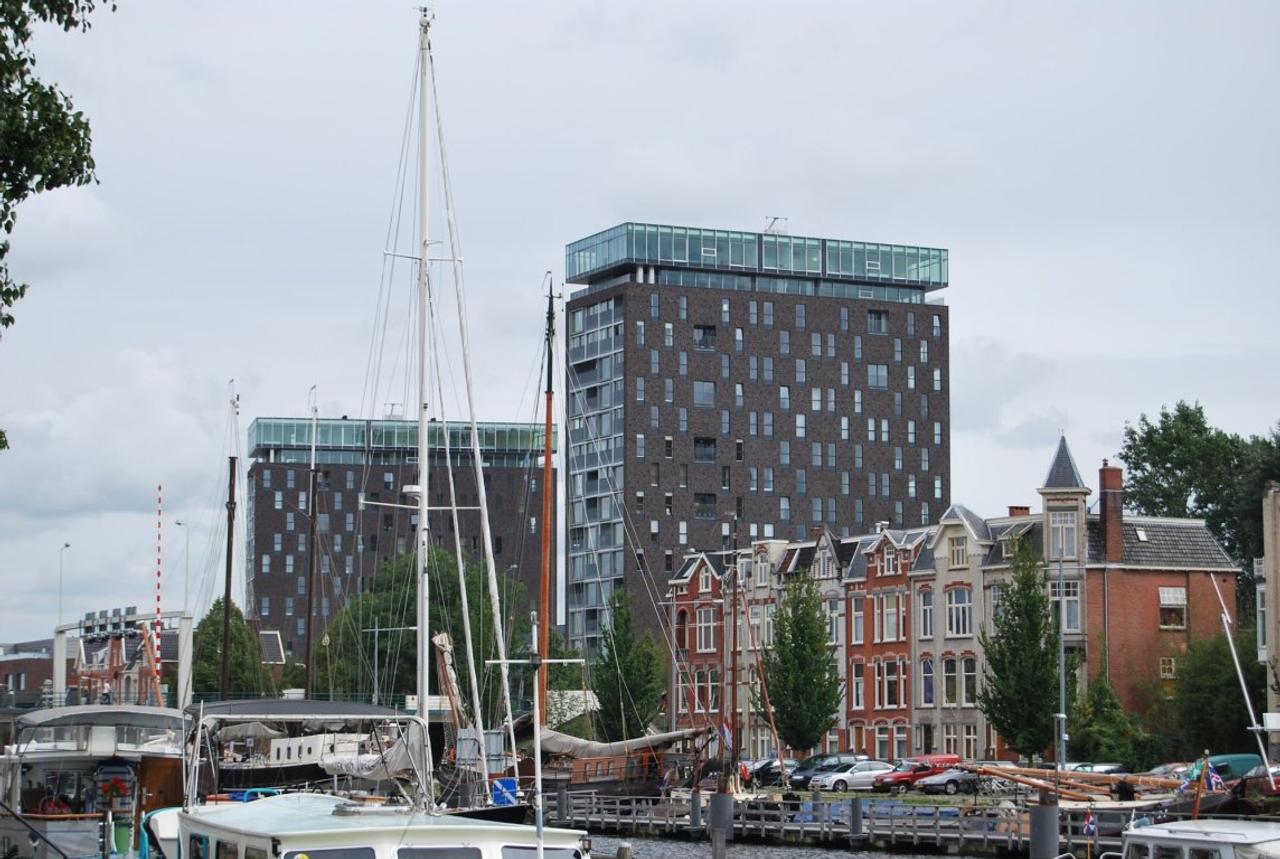 128 m² wonen met uitzicht op het Eemskanaal - Afbeelding 1