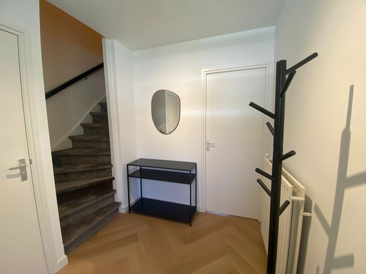 Gemeubileerde maisonnette met zonnige tuin - Afbeelding 2