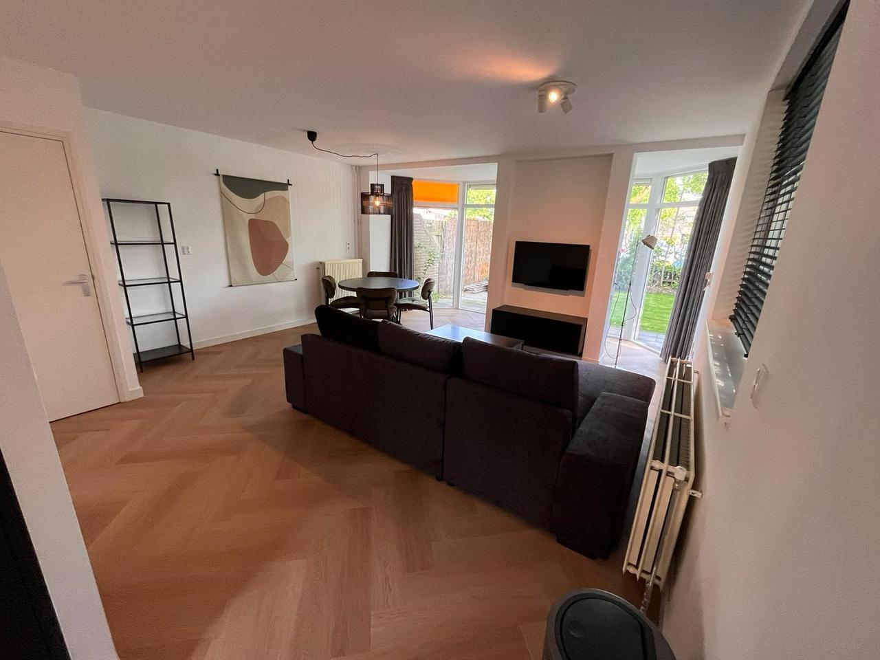 Gemeubileerde maisonnette met zonnige tuin - Afbeelding 7