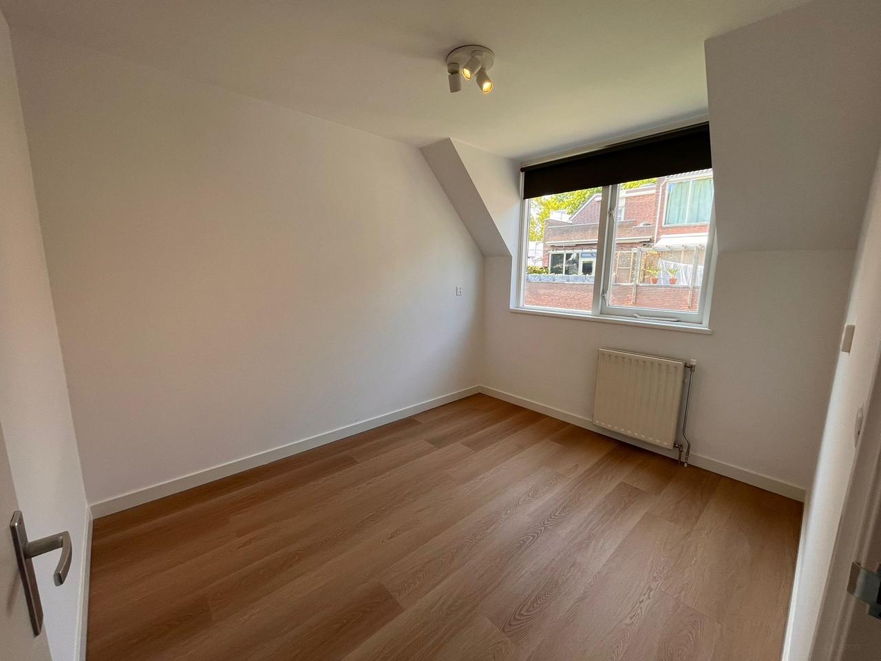 Gemeubileerde maisonnette met zonnige tuin - Afbeelding 14
