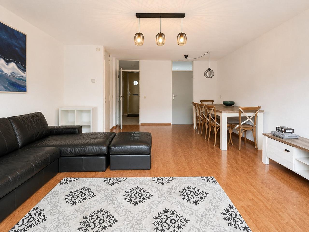 132 m² wonen met 4 slaapkamers in Delft - Afbeelding 4