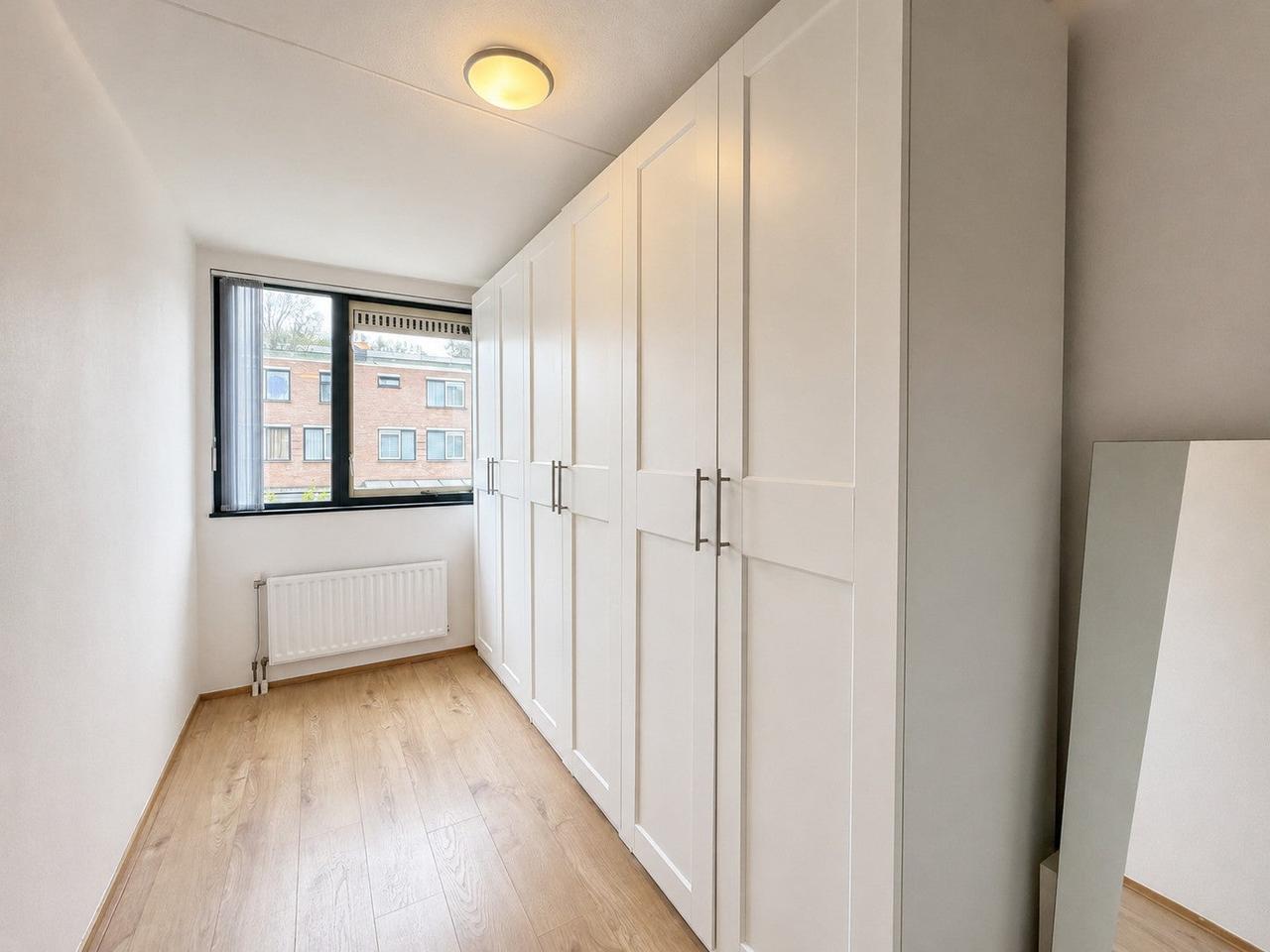 132 m² wonen met 4 slaapkamers in Delft - Afbeelding 11