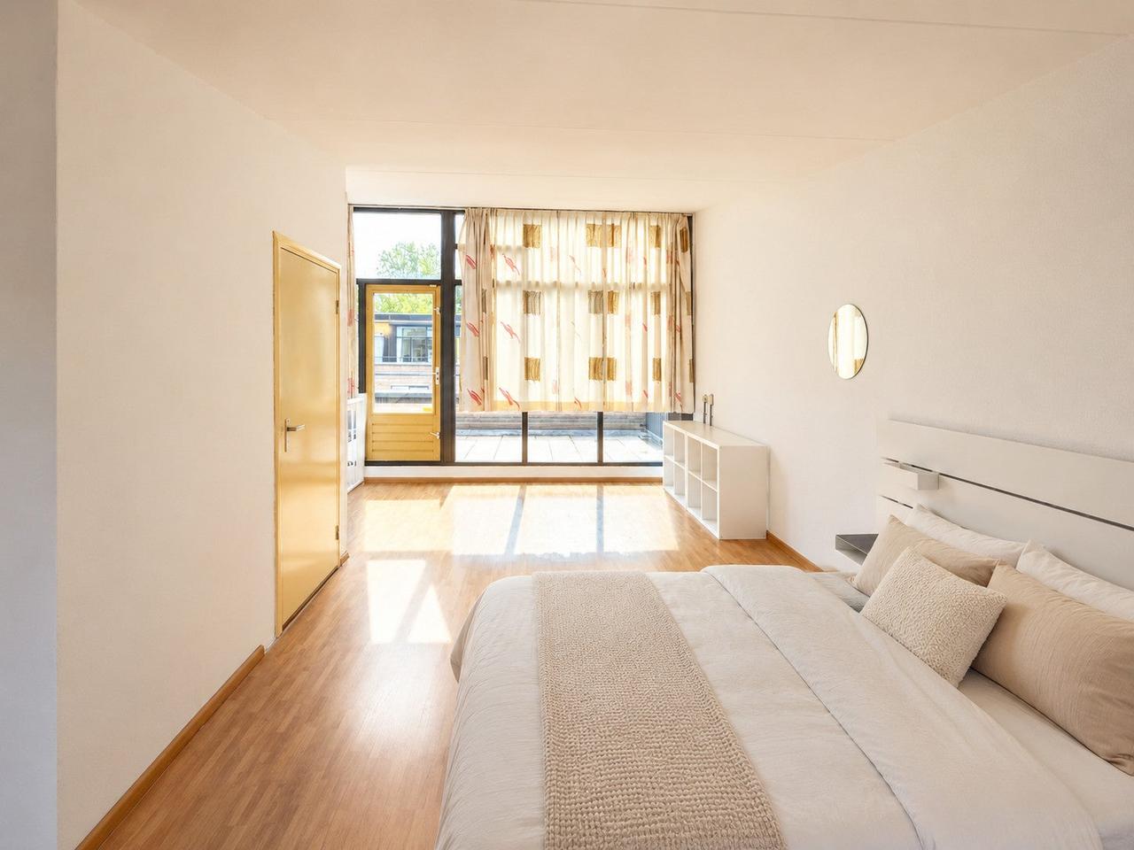 132 m² wonen met 4 slaapkamers in Delft - Afbeelding 12