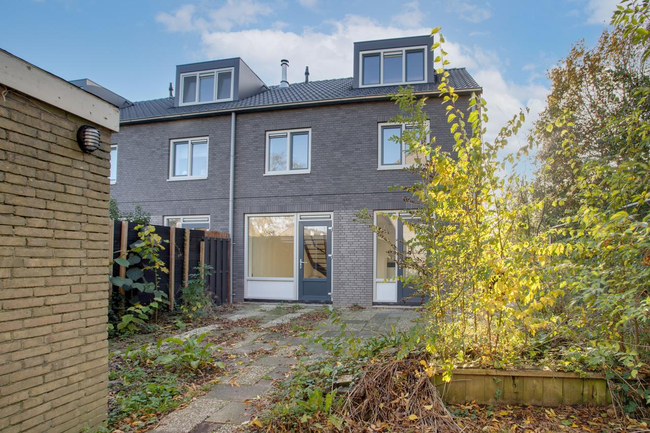 95 m² woonhuis met tuin en garage - Afbeelding 2