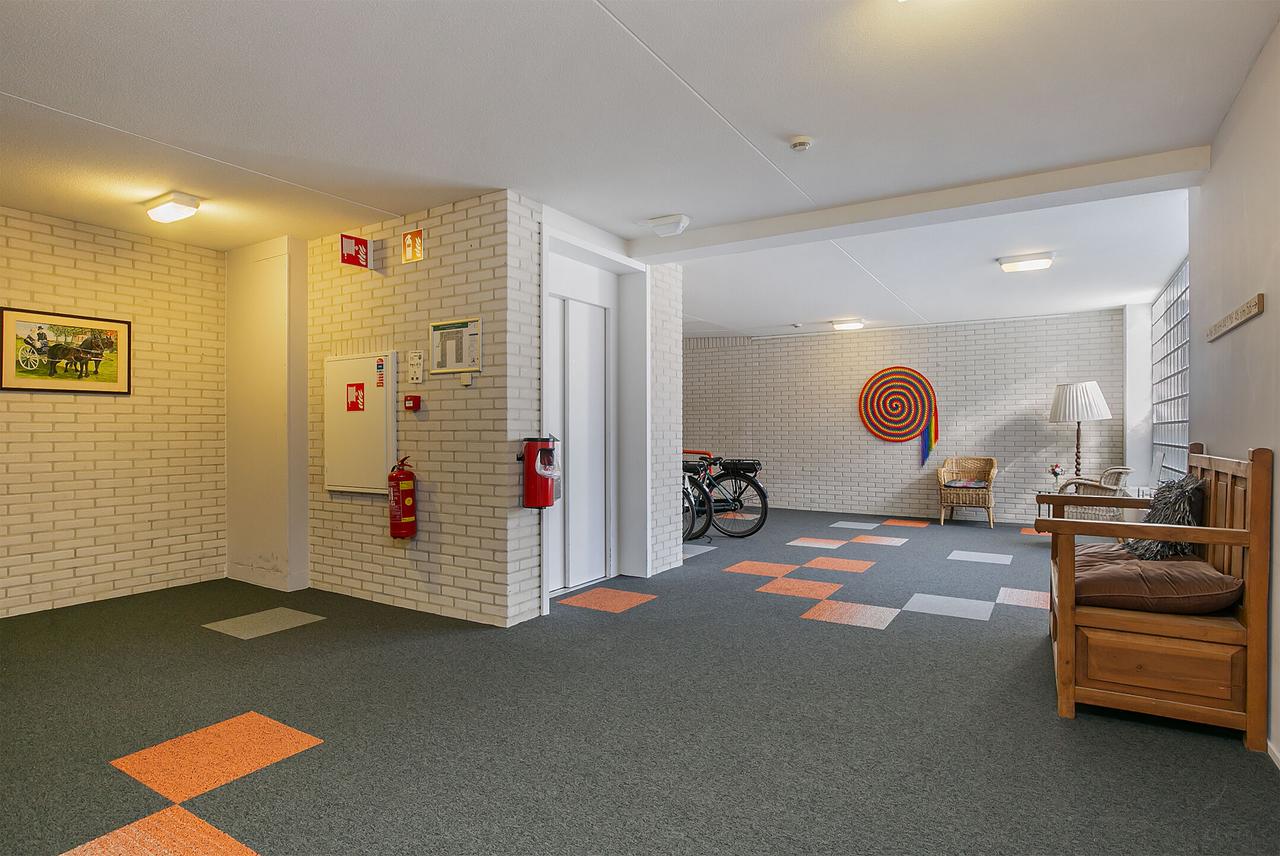 Gelijkvloers 55+ appartement met terras - Afbeelding 2
