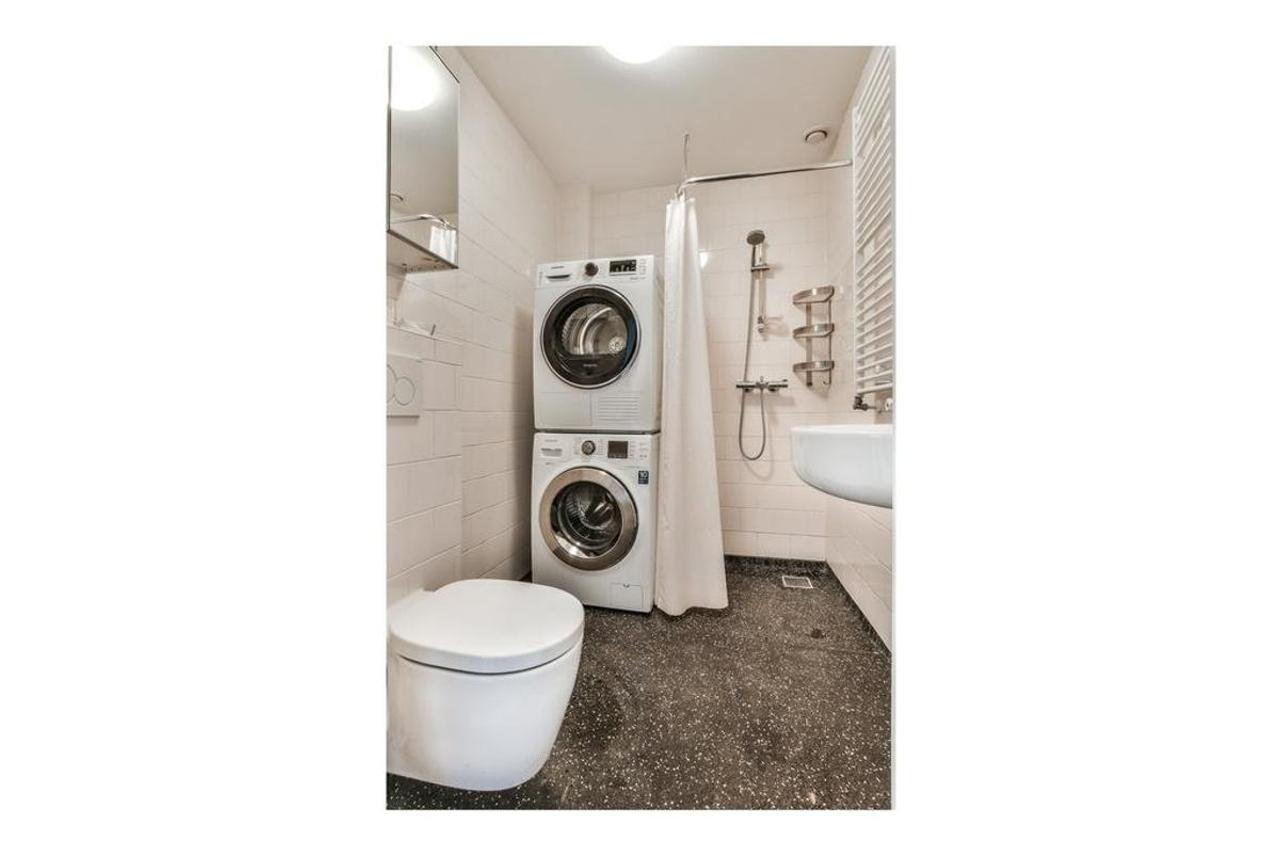 Gemeubileerd 2-slaapkamerappartement bij de Amstel - Afbeelding 6