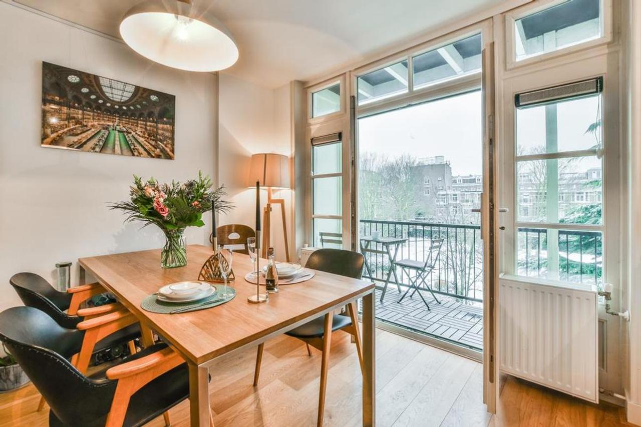 Gemeubileerd 2-slaapkamerappartement bij de Amstel - Afbeelding 9