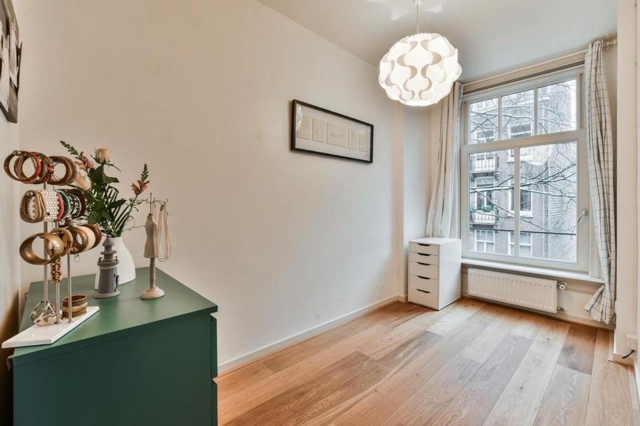 Gemeubileerd 2-slaapkamerappartement bij de Amstel - Afbeelding 13
