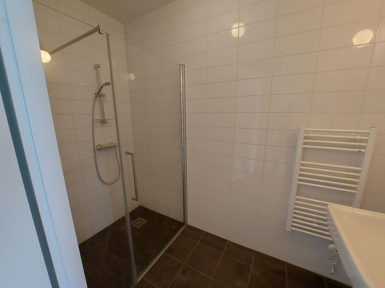Wonen op de 17e etage met ruim balkon - Afbeelding 7