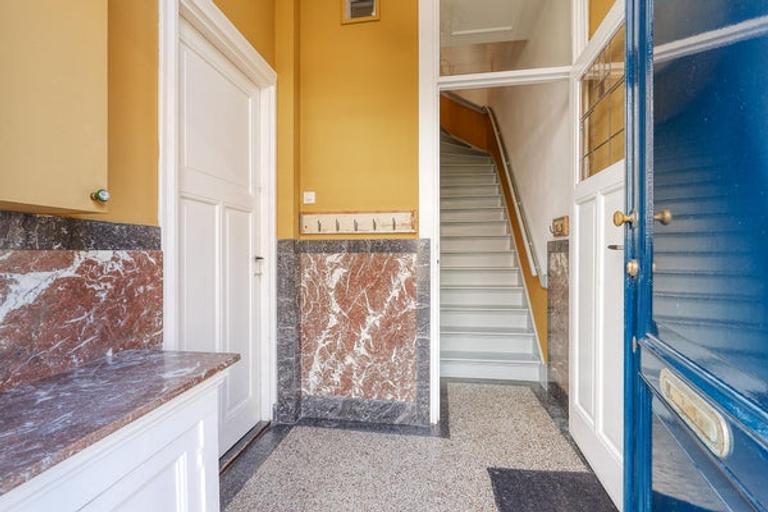 4 Bedrooms & Southwest-Facing Balcony - Image 2