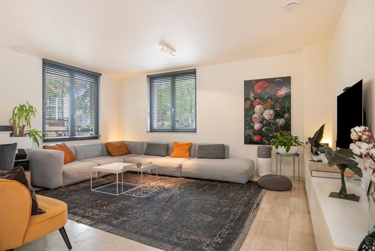 130 m² en drie slaapkamers in Paleiskwartier - Afbeelding 2