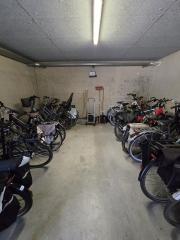 100 m² gemeubileerd met eigen parkeerplaats - Afbeelding 20