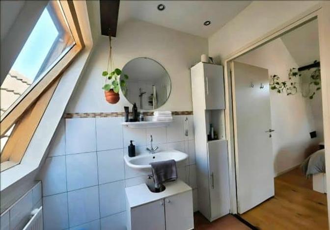 Gemeubileerde bovenwoning van 46 m² - Afbeelding 9