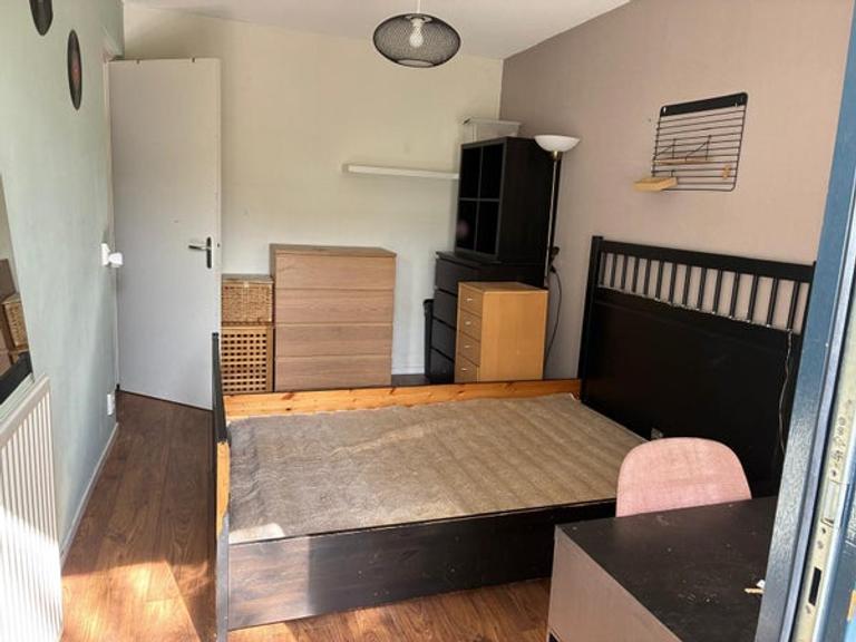 Gemeubileerde studentenkamer met tuin en balkon - Afbeelding 7