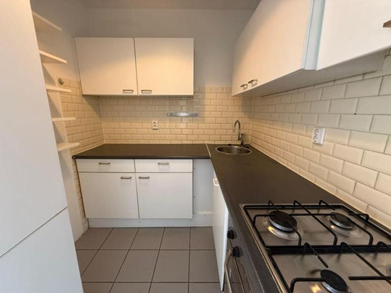 Two bedrooms overlooking the Schinkel - Image 3