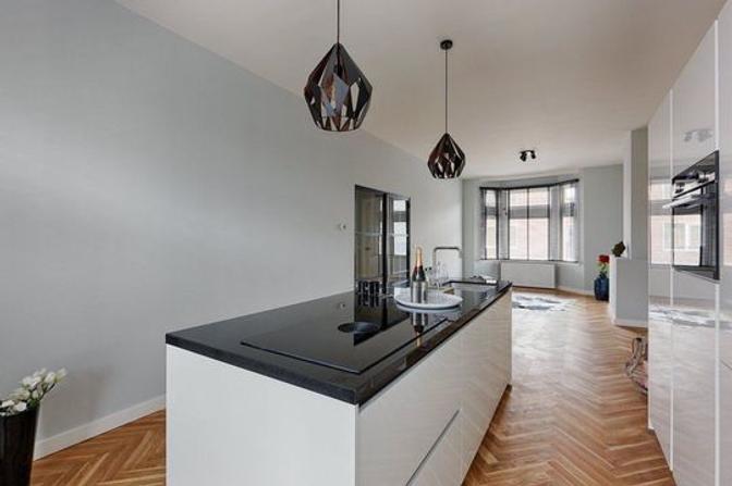 95 m² Upper-Floor Apartment with 3 Bedrooms - Image 6