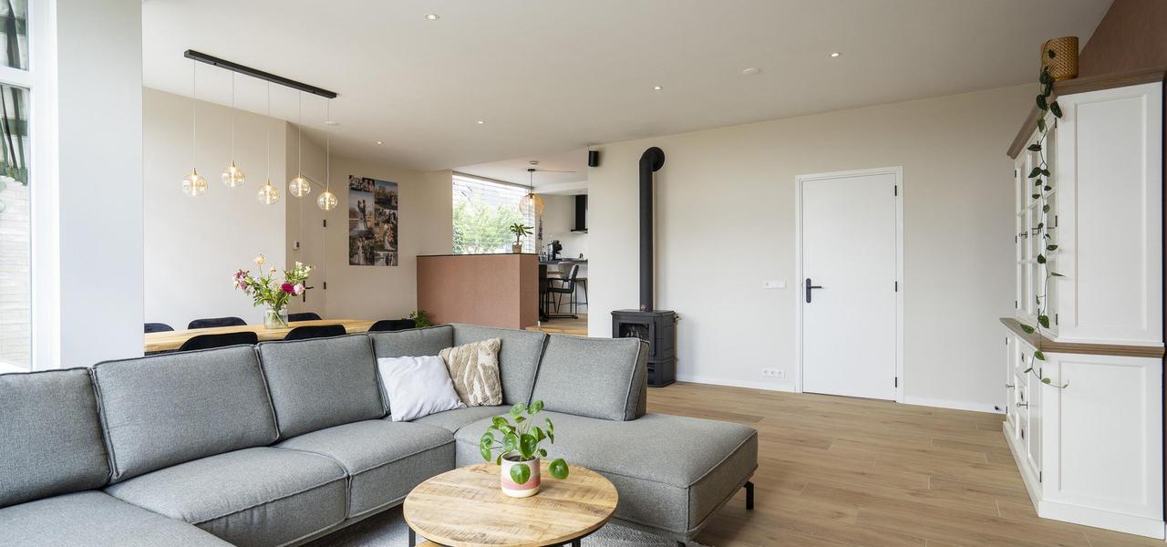 Five bedrooms, garden and private garage - Image 5