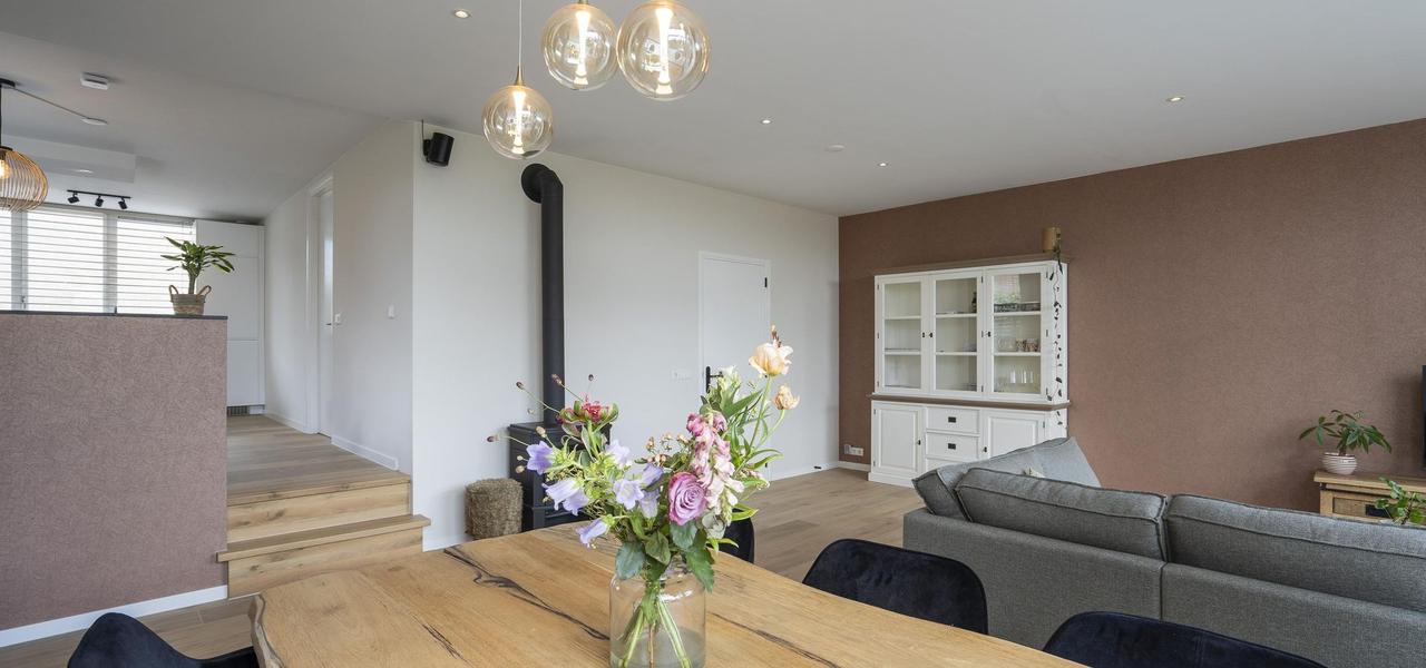 Five bedrooms, garden and private garage - Image 8