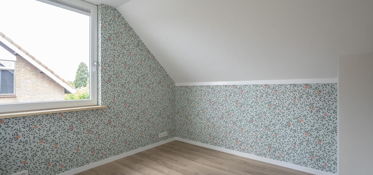 Five bedrooms, garden and private garage - Image 14