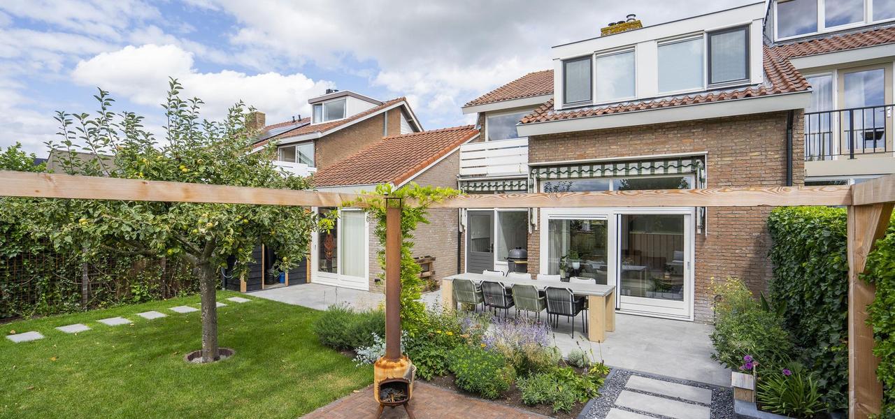 Five bedrooms, garden and private garage - Image 34