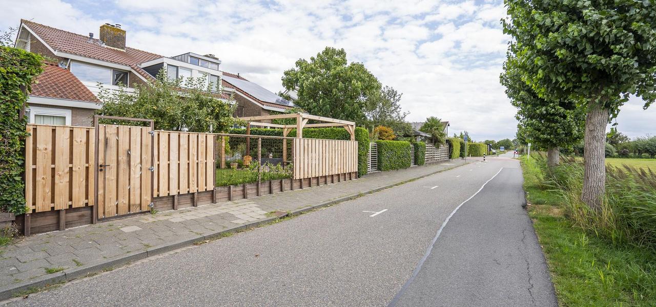 Five bedrooms, garden and private garage - Image 37