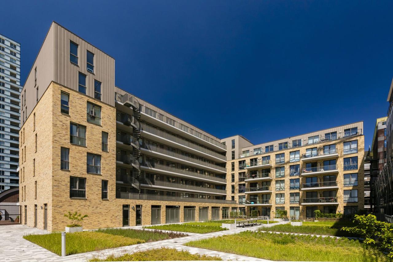 82 m² met balkon en eigen parkeerplaats - Afbeelding 3