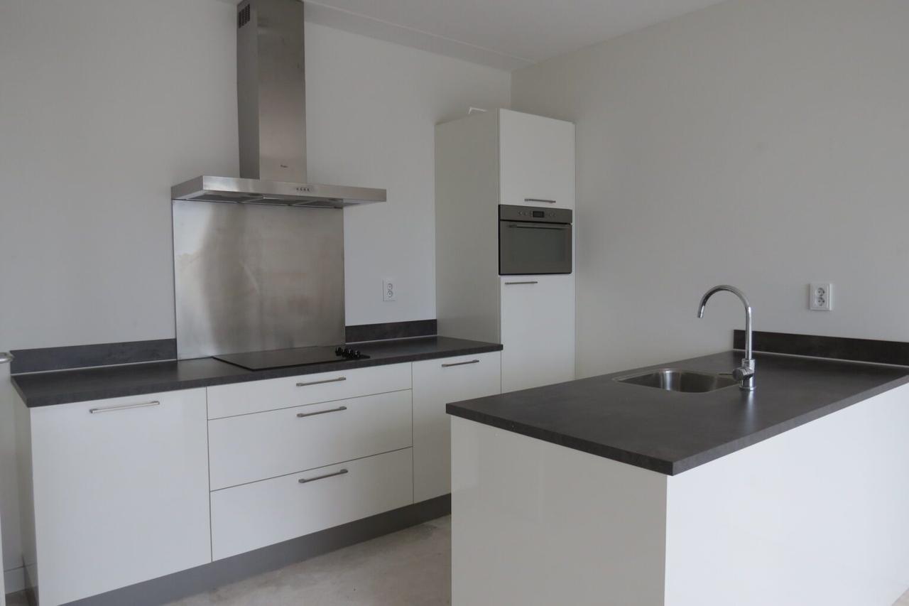 82 m² met balkon en eigen parkeerplaats - Afbeelding 10