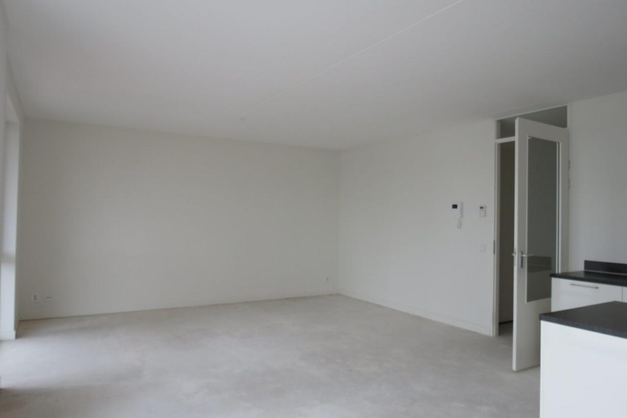 82 m² met balkon en eigen parkeerplaats - Afbeelding 11