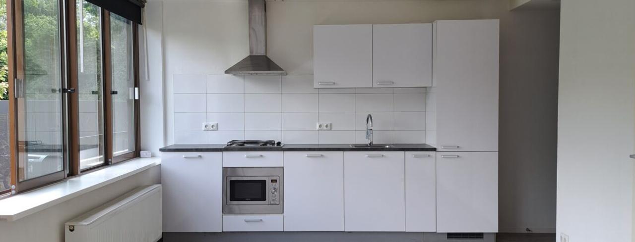 Slimme studio met parkeerplek en dakterras - Afbeelding 5