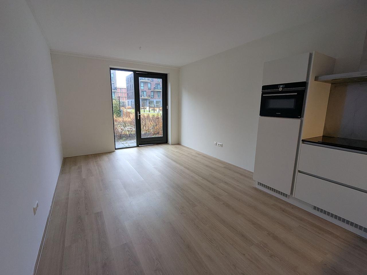 Licht 3-kamerappartement met vloerverwarming - Afbeelding 3