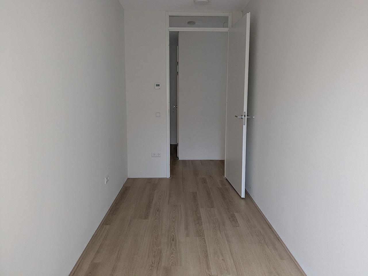 Licht 3-kamerappartement met vloerverwarming - Afbeelding 7