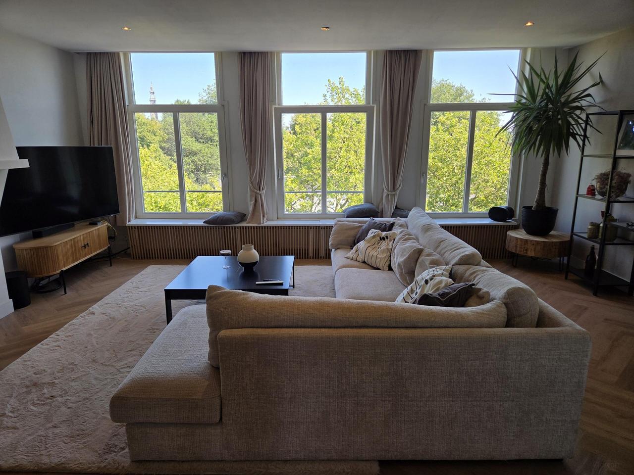 Waterzicht en 81 m² aan de Nassaukade - Afbeelding 2